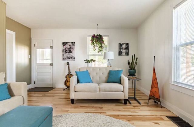 Historic Home in Trendiest Neighborhood in Downtown Colorado Springs