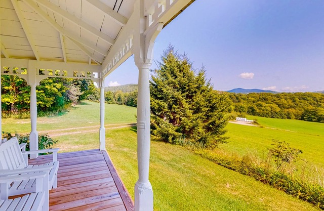 Historic mountain-view farmhouse with lovingly restored interior - dog-friendly