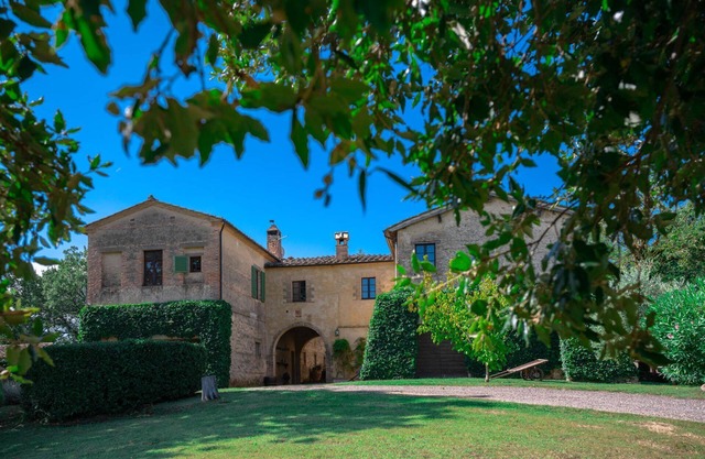Historic villa in Vald d'Orcia