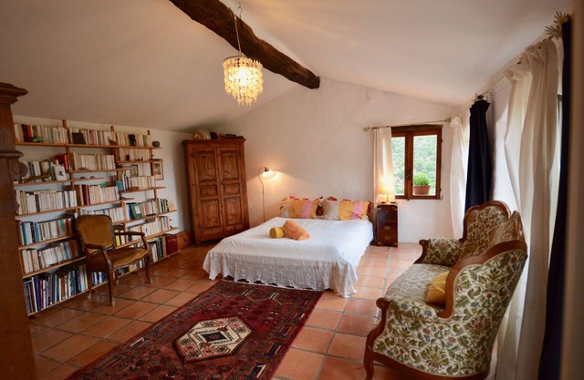 Historical Artist Loft in Liguria