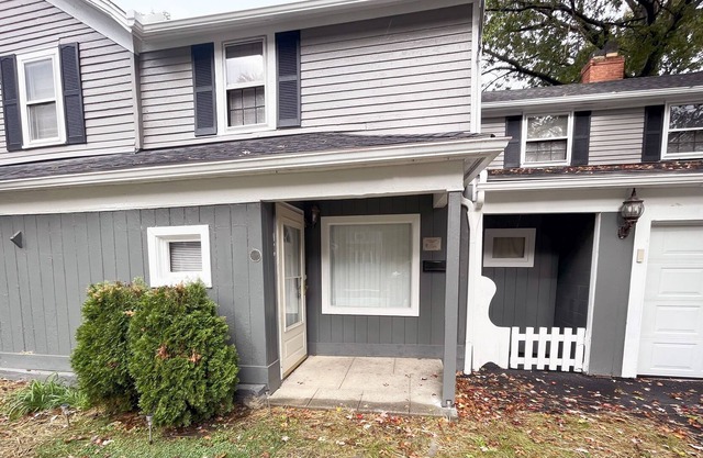 Historical Charm in the Heart of Cleveland! - Cottage Core 3 Bedroom 2.5 Bathroom Vintage Wonder