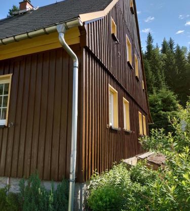 Historisches Aschberg Haisl Klingenthal, Terrasse, großer Garten 6 plus 2 Personen