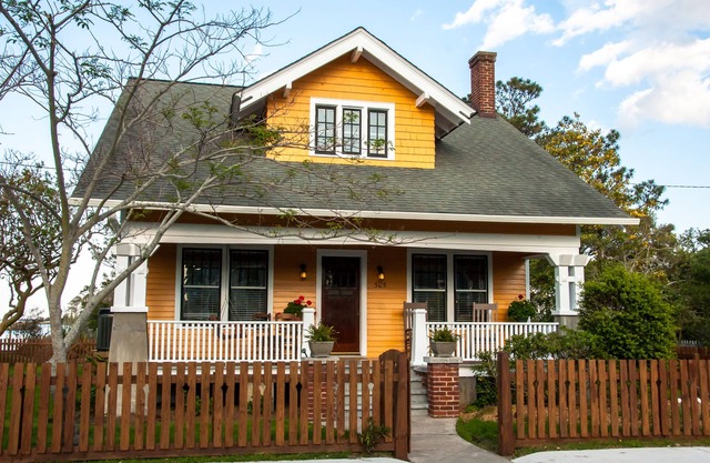 History Loves Company-1920's Arts and Crafts Sears Kit Home-family/dog Friendly