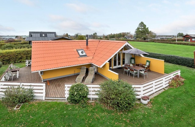 "Hjalmine" - 250m from the sea by Interhome
