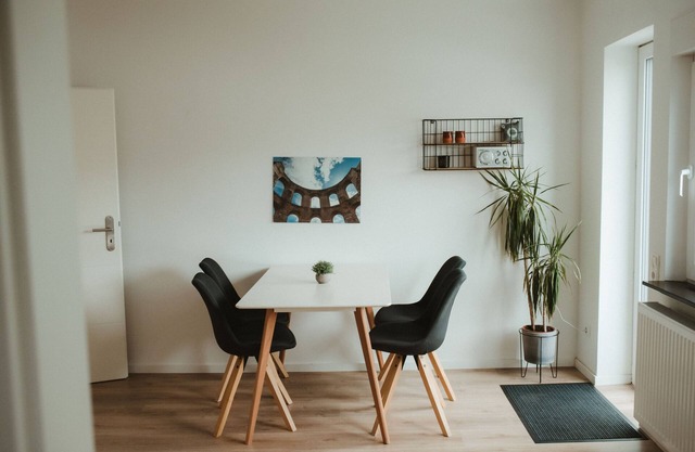 HK2: renovated, WiFi, center within walking distance, garden, 62m², 55" TV, train station, Luxembourg