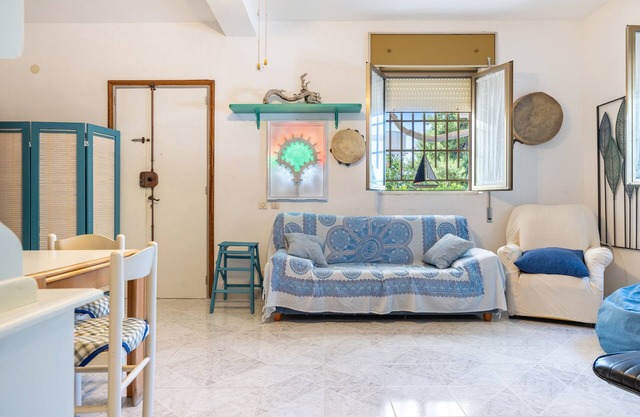 Holiday Apartment "Torre Rossa" near Beach with 2 Private Terraces & Wi-Fi