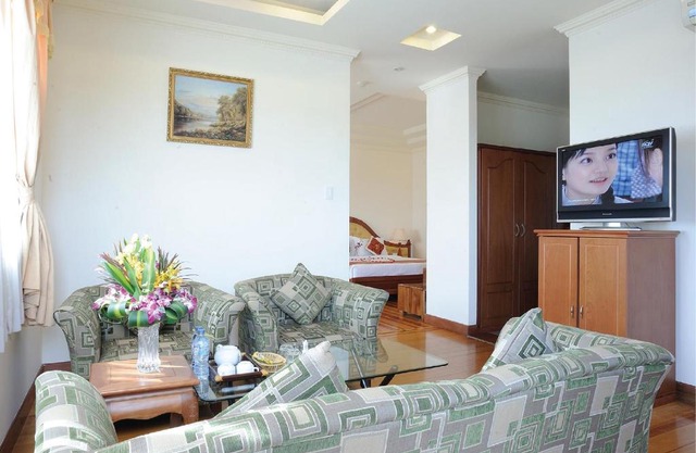 Hoang Yen Hotel
