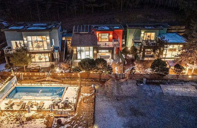 Hoengseong Withpet Village