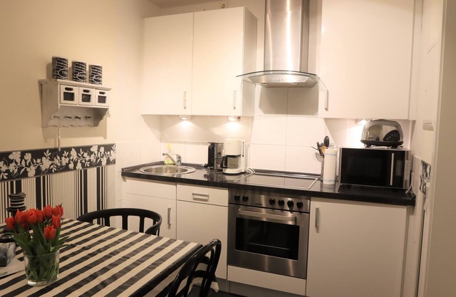 Hof Eckhorst, Apartment Black and White