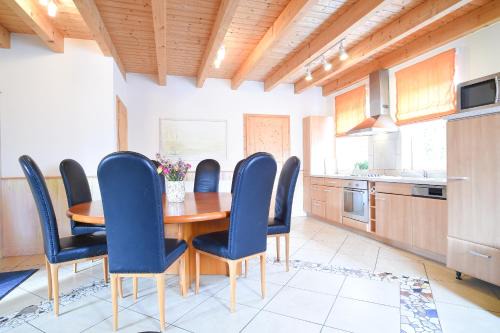 Hof Köhne - Doppelhaus - Wohnung Dreifachhexe