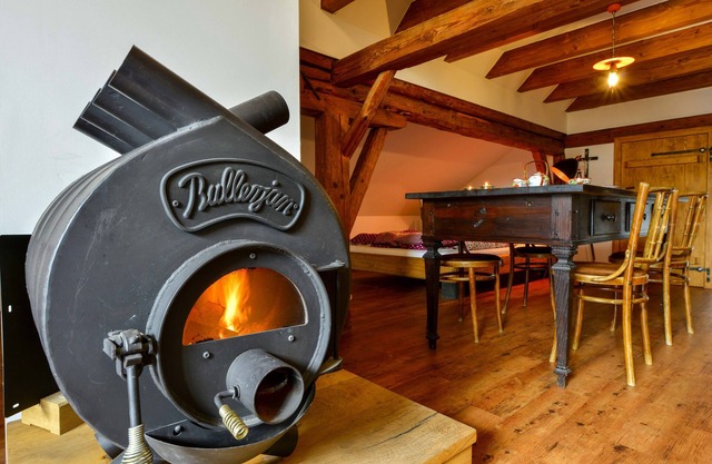 Hofatelier Menacher Klassikgalerie - 63 sqm studio with gallery and balcony
