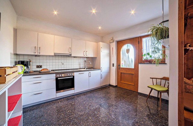 Hoferhof Apartement 'Bergzauber' with Mountain View, Garden & Wi-Fi
