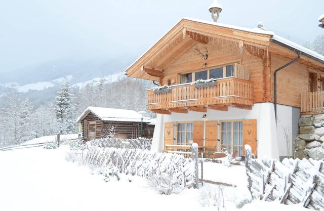 Holiday house Neukirchen am Großvenediger for 1 - 6 persons with 3 bedrooms - Holiday house