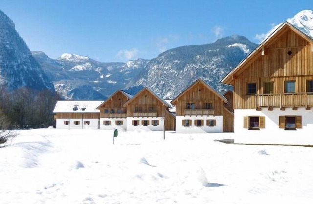 Holiday home in Obertraun am See