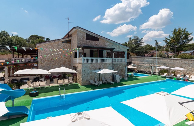 Holiday Home "In Villa sulla Murgia Tre" with Shared Pool & Wi-Fi