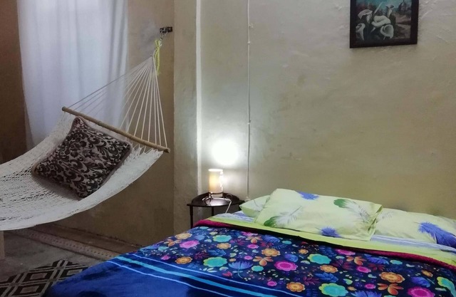 Hola,el departamento, esta ubicado en el centro de la ciudad, super centrica.