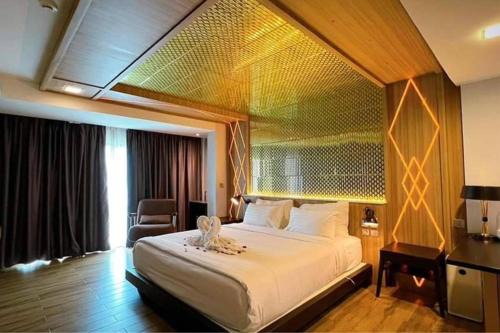 Holatel Hotel Phitsanulok