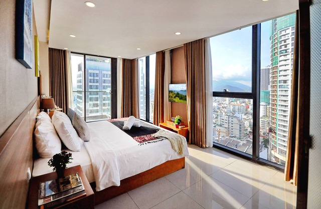 Holi Beach Apartments