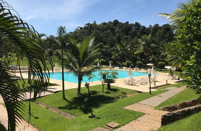 Holidays and seasons in Guarujá