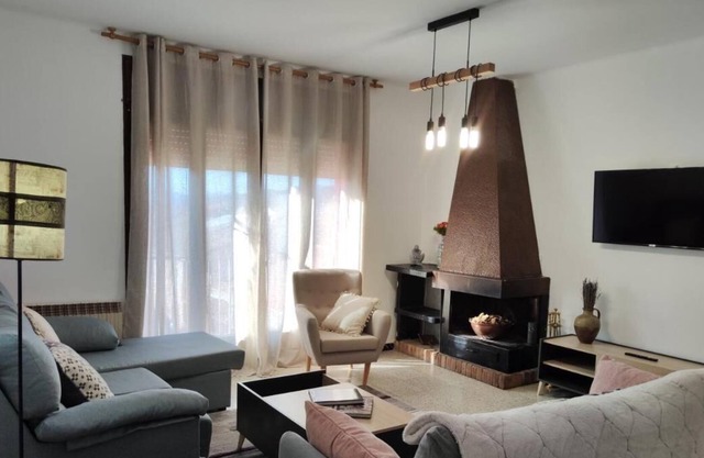 Holiday Apartment "Can Quelet" with Mountain View, 2 Balconies & Wi-Fi