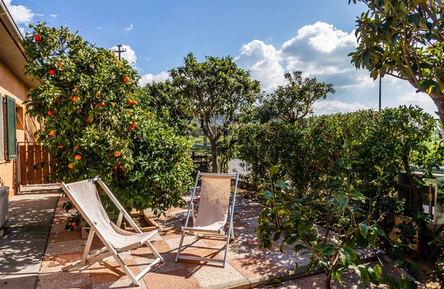Holiday Home 'Gianfranco' with Shared Garden and Wi-Fi