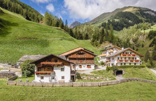 Holiday apartment Mühlwald (Selva dei Molini) for 2 - 4 persons with 1 bedroom - Farmhouse