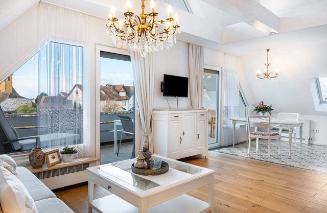 Holiday Apartment 'Rose' with Mountain View, Private Terrace and Wi-Fi