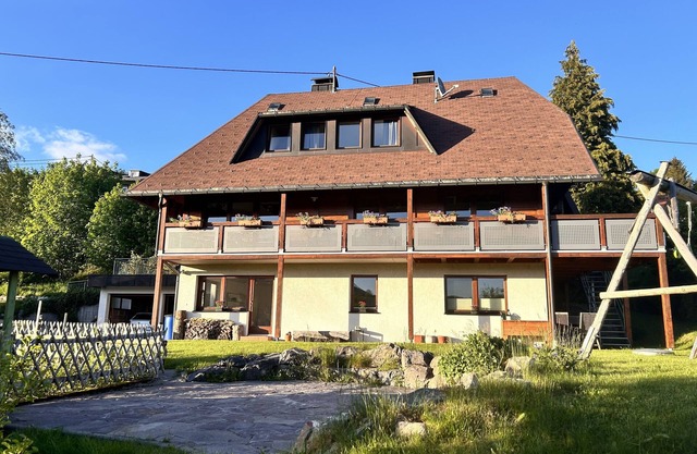 Holiday Apartment 'Käppeleblick' with Mountain View, Private Terrace and Wi-Fi