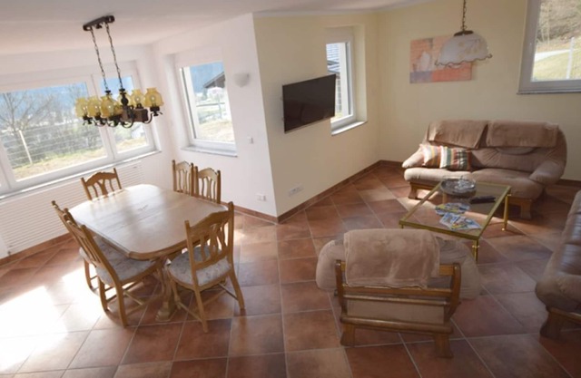 Holiday Apartment 'Ferienwohnung EG' with Private Terrace & Wi-Fi