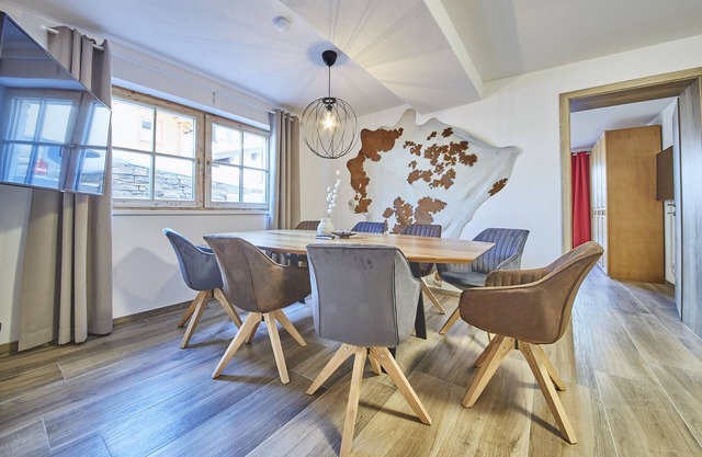 Holiday Apartment "Good Life Top 3" with Mountain View, Private Terrace & Wi-Fi