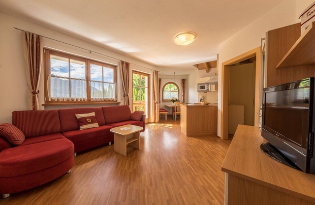 Holiday Apartment "Tischlerhof - Typ A" with Wi-Fi, Terrace and Mountain View
