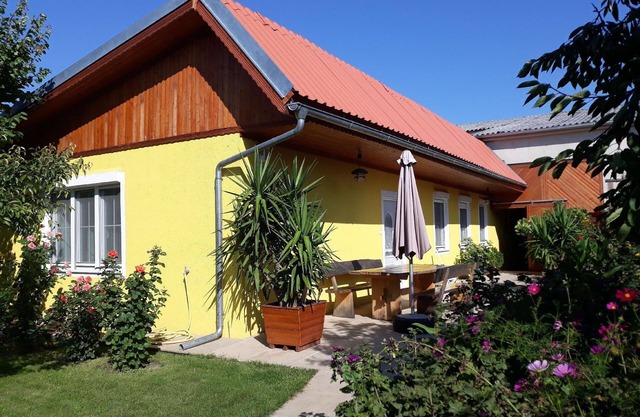 Holiday apartment St. Andrä am Zicksee for 1 - 8 persons with 3 bedrooms - Holiday apartment in one