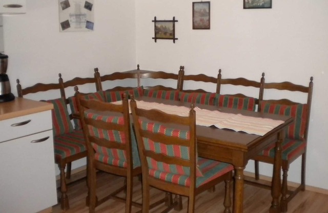 Holiday apartments Haus Abendstein - Holiday apartment Rofan