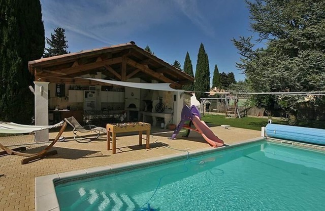 Holiday apartment Camaret sur Aigues for 1 - 2 persons with 1 bedroom - Holiday apartment