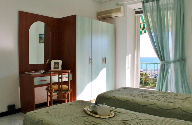 Holiday apartment Albisola Superiore for 1 - 6 persons with 2 bedrooms - Holiday apartment