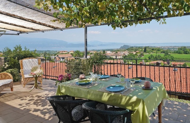 Holiday apartment Puegnago sul Garda for 3 - 6 persons with 2 bedrooms - Twin house