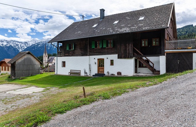 Holiday Apartment "Penthouse Im Bauernhaus" with Mountain View, 2 Private Terraces & Wi-Fi