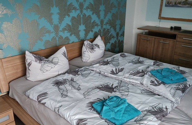 Holiday Apartment "Metz" with Private Terrace & Wi-Fi