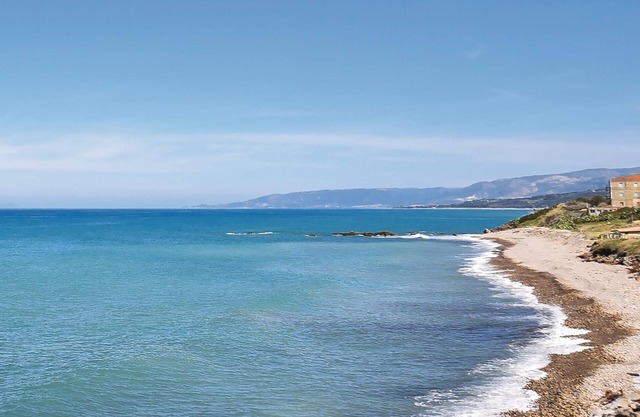 Holiday apartment in Caronia Marina, a coastal town known as the gateway to the Nebrodi Sea.