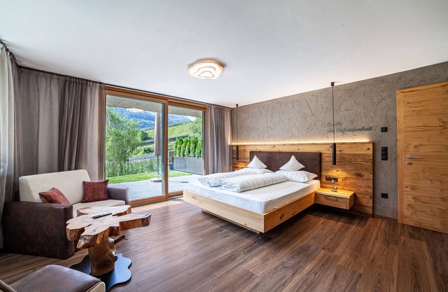 Holiday Apartment 'Chalet Riad 2' with Mountain View and Outdoor Whirlpool