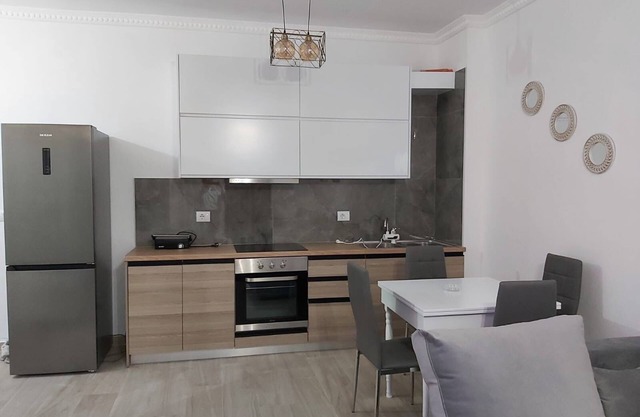 Holiday Apartament in Himare AlbanianApartament that fits 6 people nIn thecentre