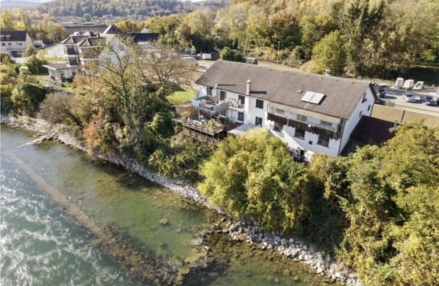 Holiday Apartment "Rheinblick Waldshut 2" with Private Terrace, A/C & Wi-Fi
