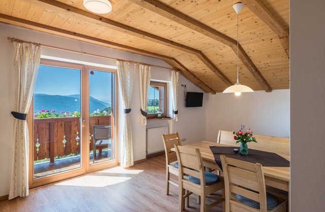 Holiday Apartment 'Mongaduierhof Apt Schlern' with Mountain View, Shared Garden & Wi-Fi