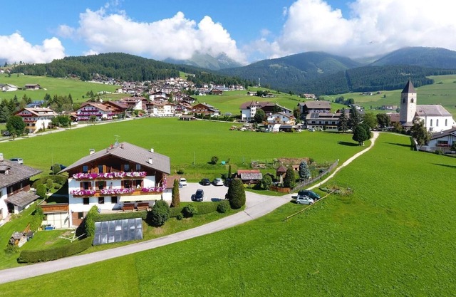 Holiday apartment Meransen (Maranza) for 2 - 4 persons with 2 bedrooms - Holiday apartment in one or