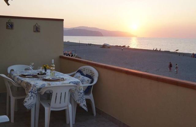 Holiday apartment Terme Vigliatore for 1 - 3 persons with 1 bedroom - Holiday apartment
