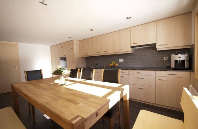 Holiday apartment Hasliberg Reuti for 1 - 8 persons with 4 bedrooms - Holiday apartment