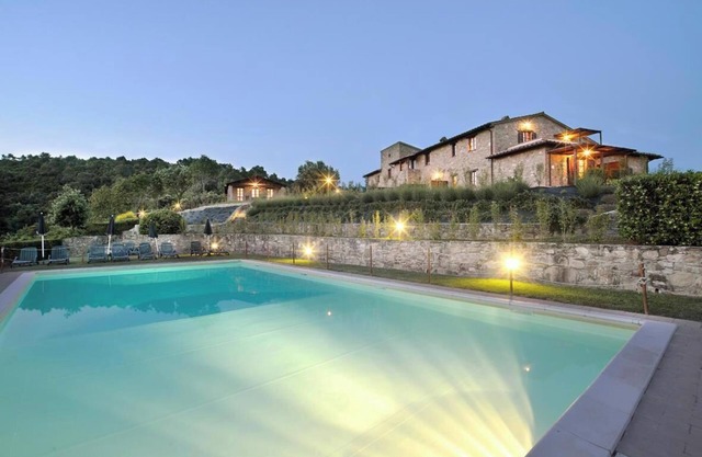 Holiday apartment with swimming pool and small farm