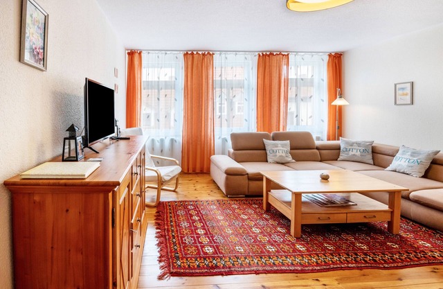 Holiday Apartment "Sonnenschein" with Shared Terrace & Shared Garden