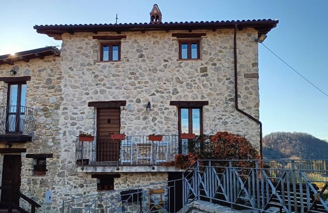 Holiday apartment Rocca di Corno for 1 - 4 persons with 2 bedrooms - Holiday house