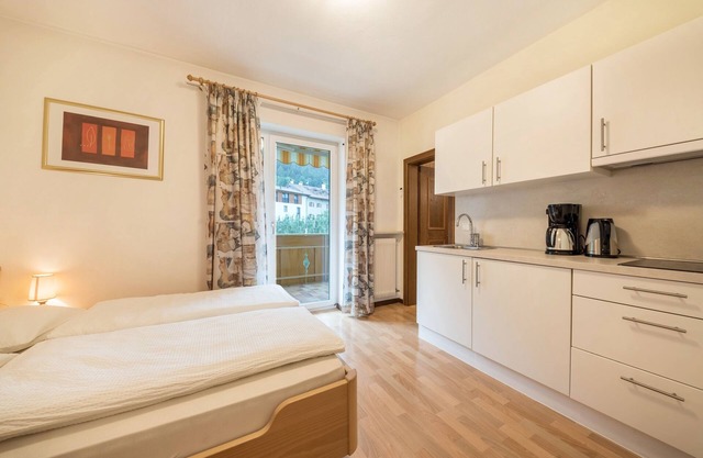 Holiday Apartment "Residence Kronstein - 4" with Balcony, Shared Garden and Mountain View